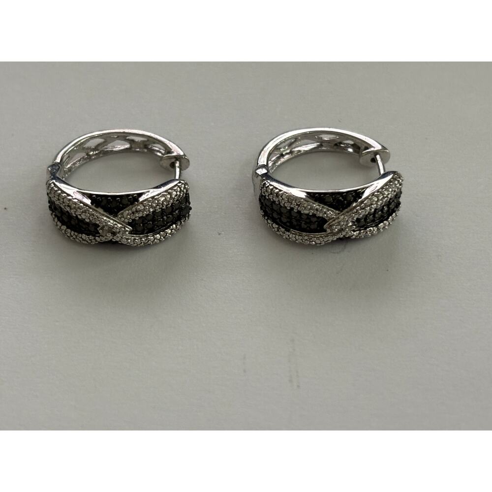 Sterling Silver Tiny Black Diamonds Haggie Earrings